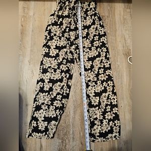 Floral Rayon Pants size L